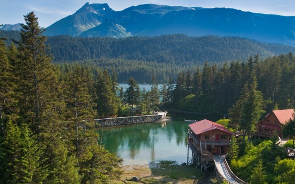 Tutka Bay Lodge