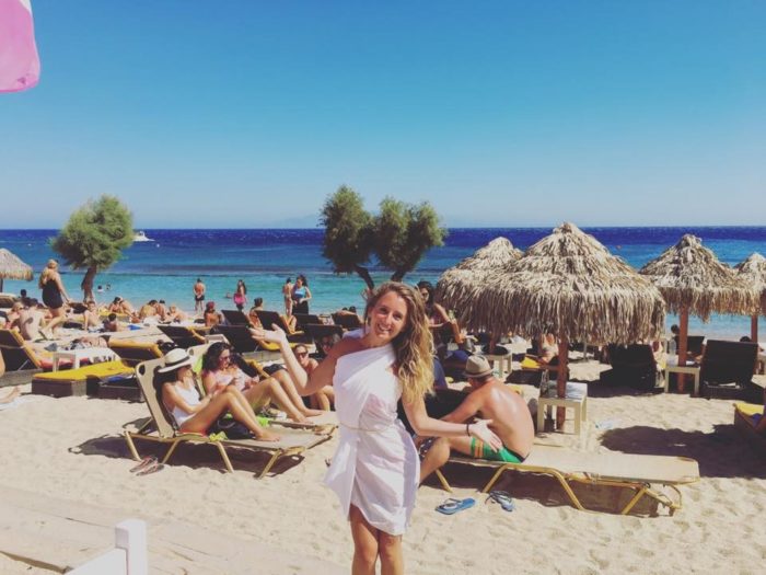 Travel Tuesday with Taylor to Mykonos, Greece 2 Greek goddess Taylor saying hello from Paradise Beach!